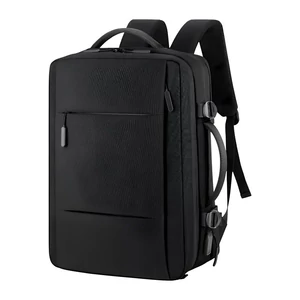 Kabin Méretű Laptophátizsák USB Csatlakozóval Fekete Színben