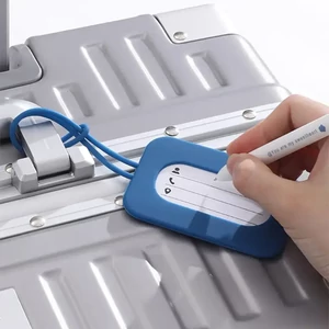 Kép 4/4 - Szilikon Poggyászcímke Szürke Színben