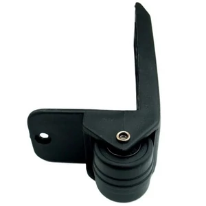 Kép 7/11 - Bőrönd kerék 93x53x220 mm, fekete színben