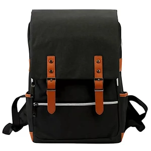 Kép 2/7 - Ráhajtós fedeles, laptoptartós hátizsák, fekete színben