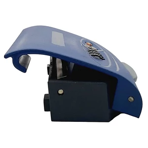 Kép 7/9 - Roncato Light bőrönd TSA számzár, sötétkék színben Kép 7/9 - Roncato Light bőrönd TSA számzár, sötétkék színben